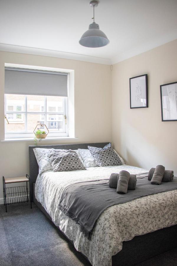 Lovely 3-Bedroom Apartment In Colchester Buitenkant foto